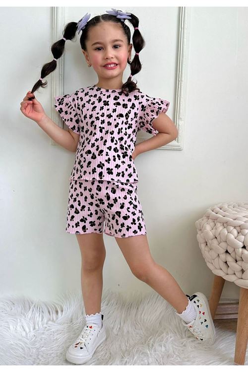 PJKSKT Leopar Desen Pembe Fitilli Kumaş Fırfırlı Kollu Şortlu Kız Çocuk Kısa Kol Takım 7632-P