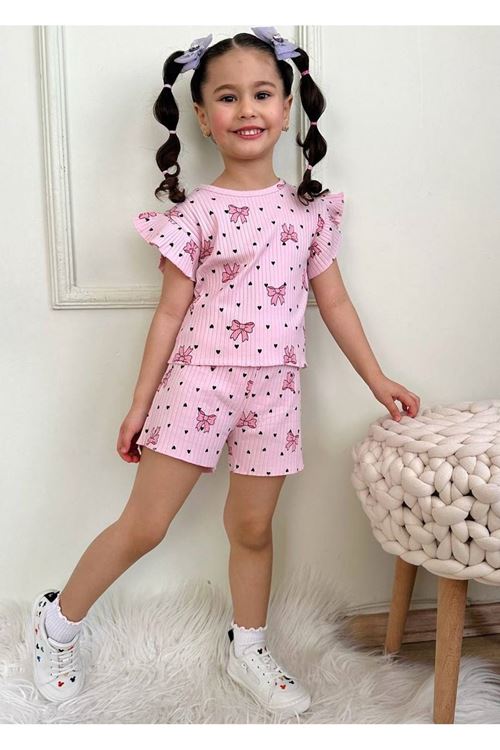 PJKSKT Kalp Fiyonk Desen Pembe Fitilli Kumaş Fırfırlı Kollu Şortlu Kız Çocuk Kısa Kol Takım 7633-P
