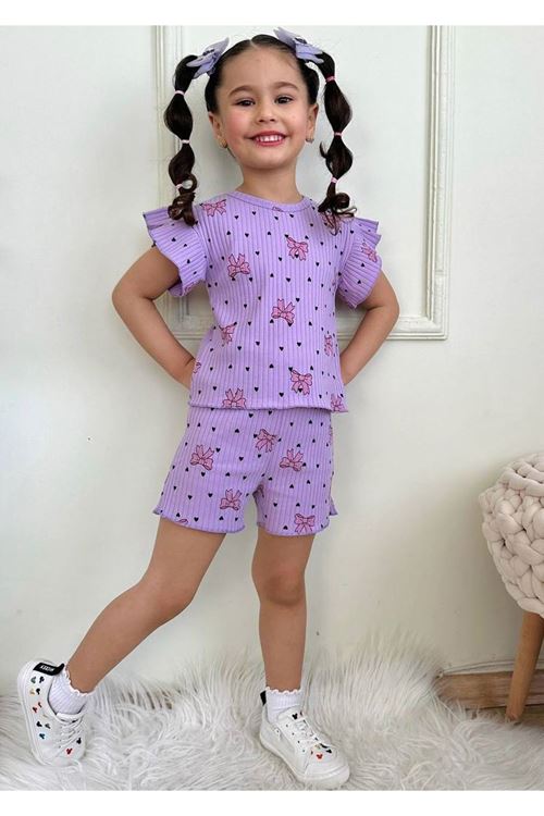 PJKSKT Kalp Fiyonk Desen Lila Fitilli Kumaş Fırfırlı Kollu Şortlu Kız Çocuk Kısa Kol Takım 7633-L